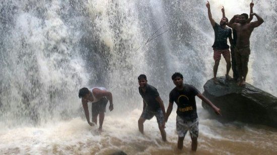 Alakapuri Waterfalls